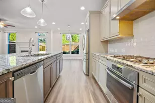1011 Towneship Wy, Roswell, GA 30075 - Photo 8