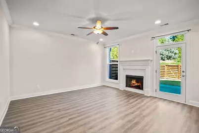 1011 Towneship Way, Roswell, GA 30075 - Photo 10