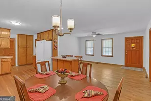 1121 Granite Ln, Loganville, GA 30052 - Photo 6