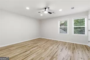 7170 Riverside Dr NW, Atlanta, GA 30328 - Photo 36