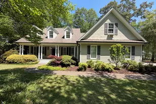 187 Shoreline Cir, Newnan, GA 30263 - Photo 2