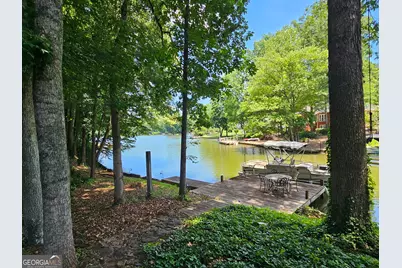 187 Shoreline Circle, Newnan, GA 30263 - Photo 2