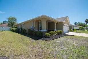 102 Miller Ct, Kingsland, GA 31548 - Photo 4