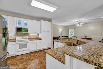 260 Kensington Drive, Sharpsburg, GA 30277 - Photo 14