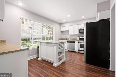 6980 Roswell Road, Atlanta, GA 30328 - Photo 14