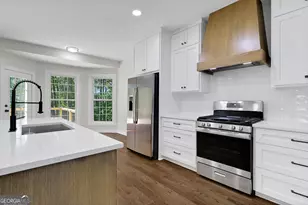 6259 Spring Lake Dr, Flowery Branch, GA 30542 - Photo 16