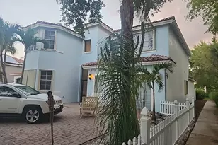 10898 Lake Wynds Ct, Boynton Beach, FL 33437 - Photo 2