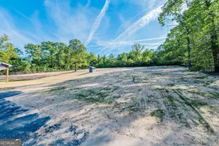 1420 Gunters Mill Rd, Byron, GA 31008 - Photo 10