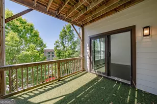 824 Stone Ridge Ln, Atlanta, GA 30324 - Photo 24