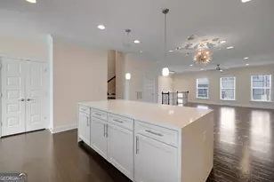 824 Stone Ridge Ln, Atlanta, GA 30324 - Photo 14