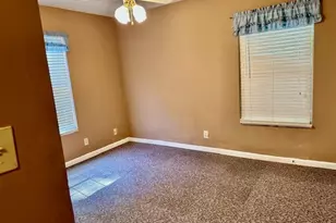 1194 Lindsey St, Lagrange, GA 30240 - Photo 10