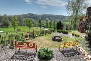 256 Bailey Farm Ln, Mineral Bluff, GA 30559 - Photo 2