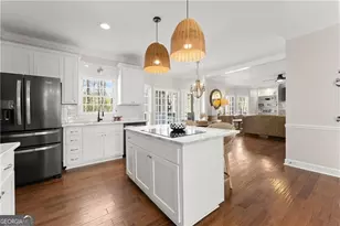 210 Weatherwood Cir, Alpharetta, GA 30004 - Photo 16