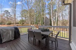 210 Weatherwood Cir, Alpharetta, GA 30004 - Photo 20