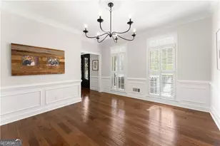 210 Weatherwood Cir, Alpharetta, GA 30004 - Photo 8