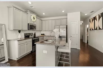 7103 Gladstone Circle, Lithonia, GA 30038 - Photo 8