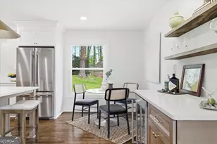 3829 Fox Hills Dr, Marietta, GA 30067 - Photo 14