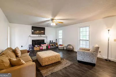 2356 Stone Drive, Comer, GA 30629 - Photo 6