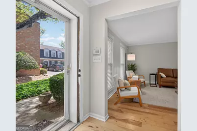 9 Scotland Place NW, Atlanta, GA 30318 - Photo 10