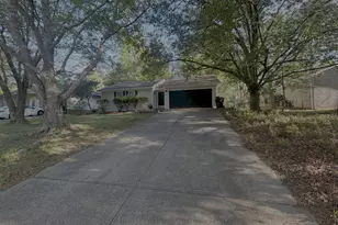 1710 SE Underwood Dr SE, Conyers, GA 30013 - Photo 2