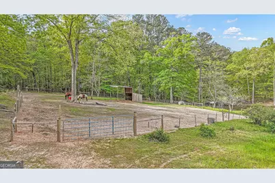 404 Tranquil Cemetary Road, Senoia, GA 30276 - Photo 10