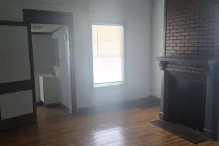 15 N Zetterower Ave, Statesboro, GA 30458 - Photo 2