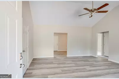 114 Lyla Lane, Canon, GA 30520 - Photo 4