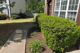 2874 Donamire Ln NW, Kennesaw, GA 30144 - Photo 2