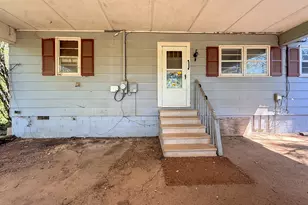 1131 Glade Creek Pkwy, Mount Airy, GA 30563 - Photo 2