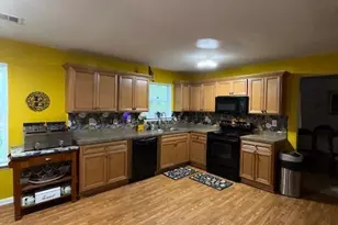 11045 Southwood Dr, Hampton, GA 30228 - Photo 8