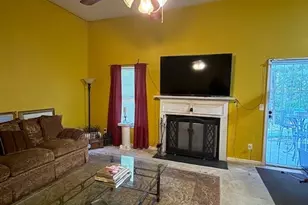 11045 Southwood Dr, Hampton, GA 30228 - Photo 6