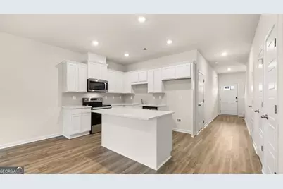 208 Kenmore Circle, Perry, GA 31069 - Photo 6