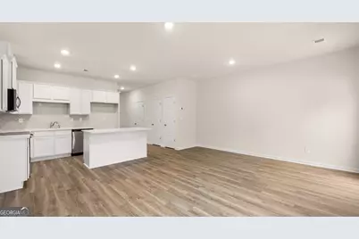 208 Kenmore Circle, Perry, GA 31069 - Photo 12