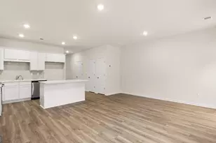 208 Kenmore Cir, Perry, GA 31069 - Photo 12