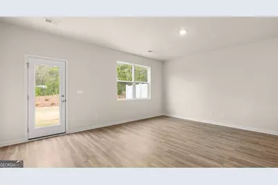 208 Kenmore Circle, Perry, GA 31069 - Photo 10