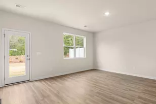 208 Kenmore Cir, Perry, GA 31069 - Photo 10