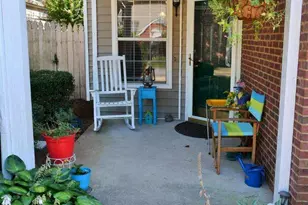 2741 NW Saint Charles Ln NW, Kennesaw, GA 30144 - Photo 2