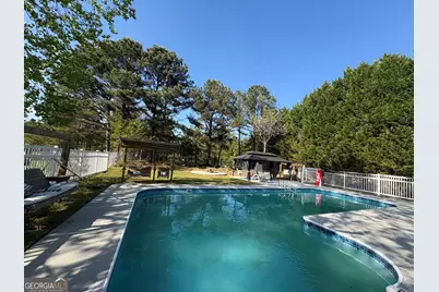 2015 Wood Valley Drive, Loganville, GA 30052 - Photo 2