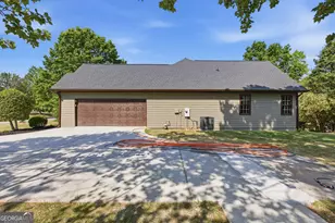 2015 Wood Valley Dr, Loganville, GA 30052 - Photo 14
