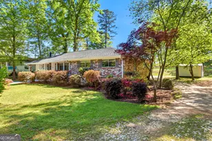 1100 Vonda Ln SW, Mableton, GA 30126 - Photo 2