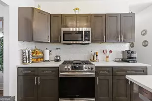 949 Tumlin Trace, Lawrenceville, GA 30045 - Photo 8