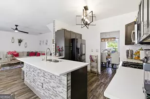 949 Tumlin Trace, Lawrenceville, GA 30045 - Photo 10