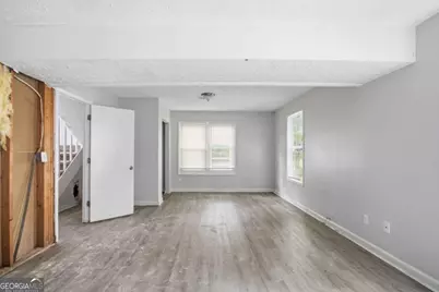 5905 Wellborn Trail, Lithonia, GA 30058 - Photo 14