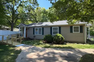 230 Glendale Dr, Hartwell, GA 30643 - Photo 2