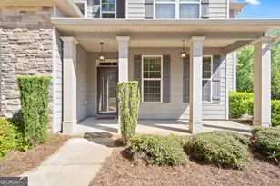 127 Austin Storey Cir, Newnan, GA 30263 - Photo 2