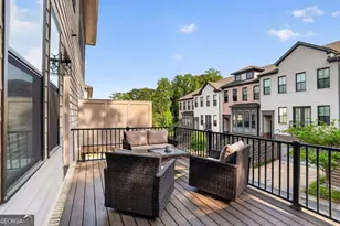 1307 Markham Rd, Atlanta, GA 30319 - Photo 8