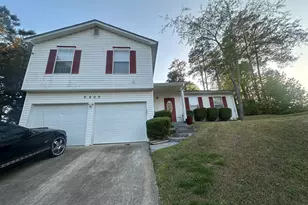 6605 Rebecca Lou Ln, Lithonia, GA 30058 - Photo 2