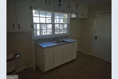 2190 Jernigan Drive SE, Atlanta, GA 30315 - Photo 4