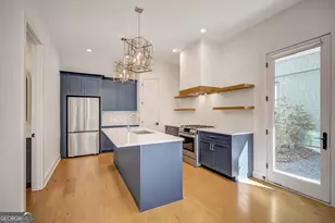 305 Breakspear Ln, Fayetteville, GA 30214 - Photo 2