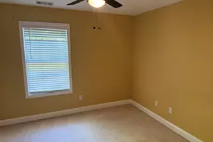 429 Jasmine Cir, Lagrange, GA 30241 - Photo 14